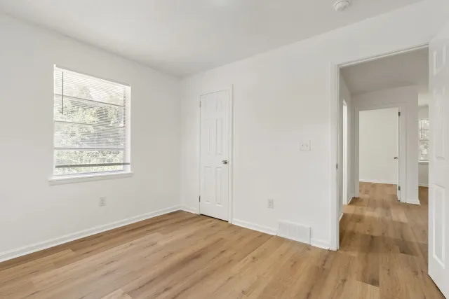 1125 Thomason Ave (Apartment) — photo 4