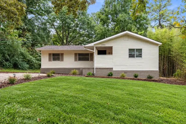 3901 N Wind Dr — photo 1