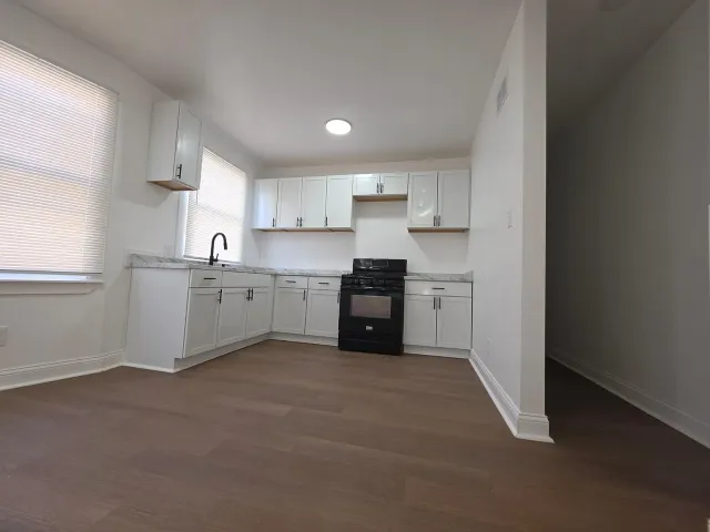 9250 Genessee St — photo 2