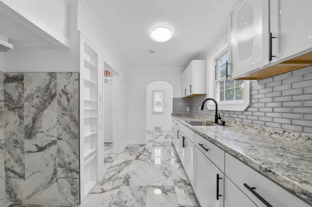 13527 Winthrop St — photo 7