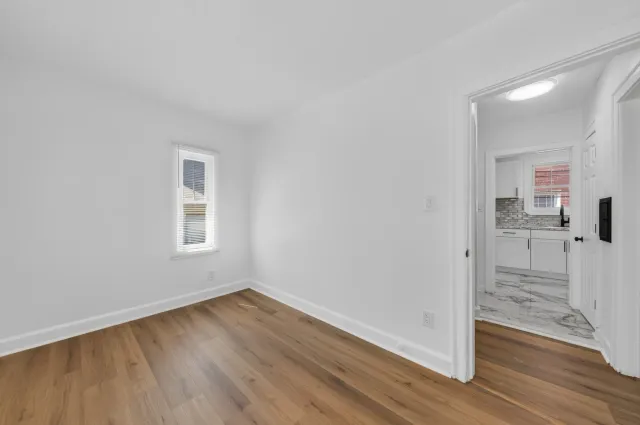 13527 Winthrop St — photo 15