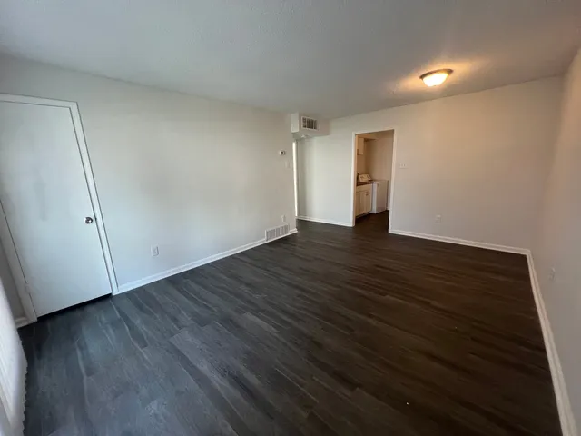 North Pointe Apartments — photo 5