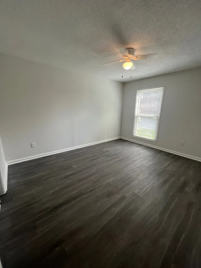North Pointe Apartments — photo 11